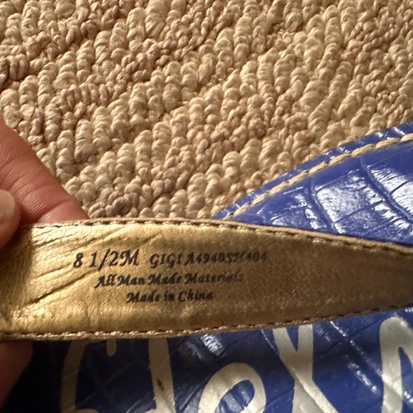 Sam Edelman Gigi majorelle blue patent vegan leather size 8.5 lovingly worn - Picture 3 of 3